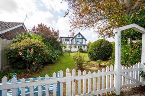 5 bedroom detached house for sale, Northdown Way, Margate CT9