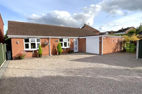 3 bedroom detached bungalow for sale, Cherry Tree Lane, Halesowen B63