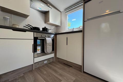 3 bedroom park home for sale, Beauport Holiday Park