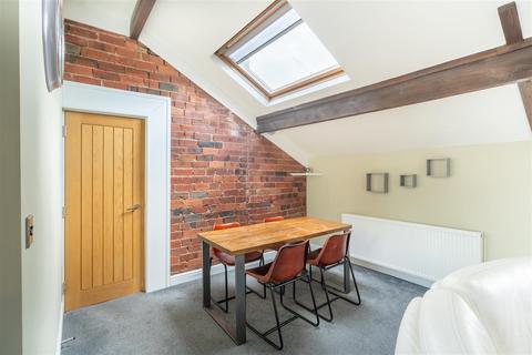 undefined, Long Row, Horsforth LS18