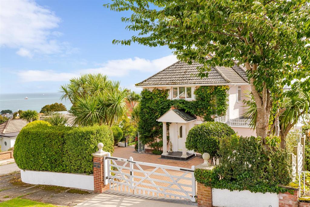 A01 - 30 Manscombe Road, Torquay - 250915.jpg