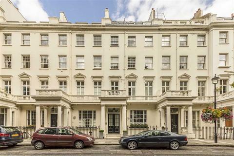 3 bedroom flat to rent, Hyde Park Square, London W2