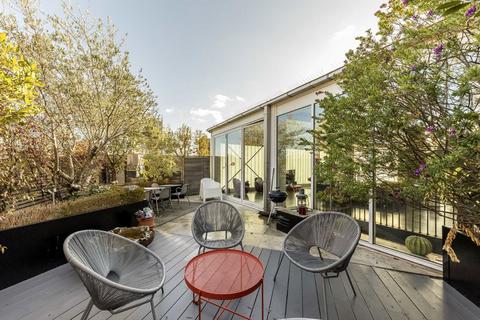 5 bedroom house to rent, Brunel Road, London SE16