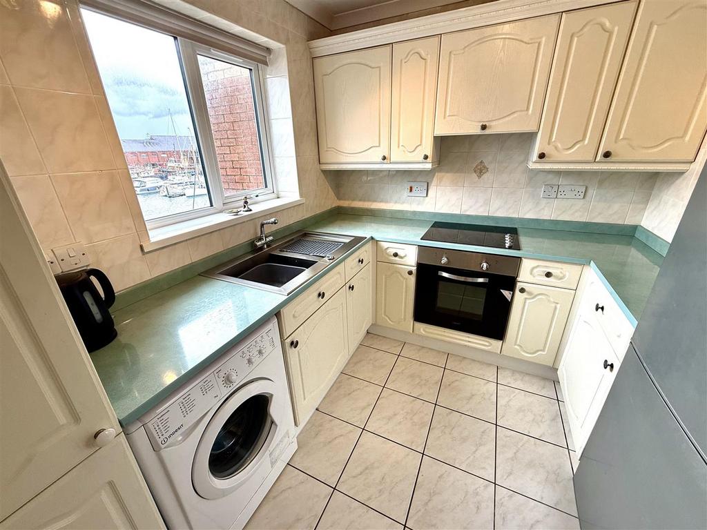 Kitchen.jpg