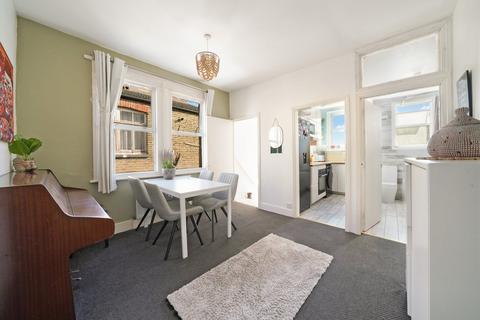 3 bedroom maisonette for sale, Hythe Road, Thornton Heath, CR7
