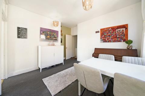 3 bedroom maisonette for sale, Hythe Road, Thornton Heath, CR7