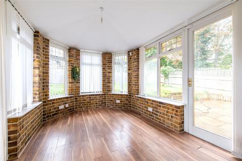 undefined, Crompton Gardens, Maidstone, Kent, ME15