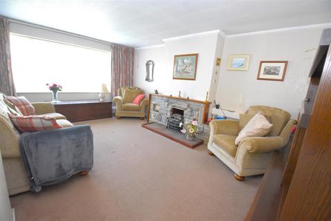 undefined, Central Avenue, Rochford