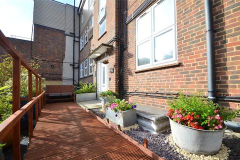 undefined, East Grinstead, West Sussex, RH19
