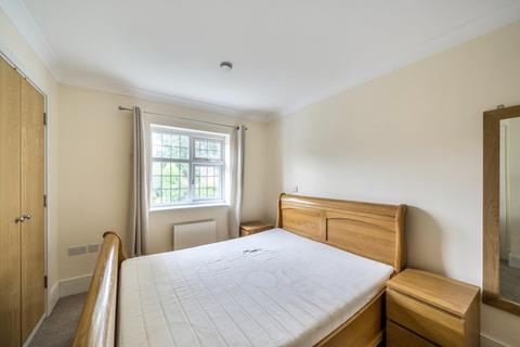 5 bedroom detached house to rent, Fauna Close, Stanmore HA7