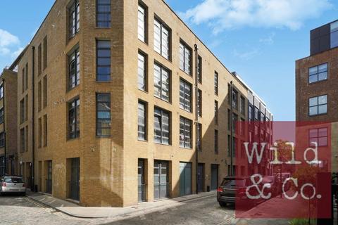 2 bedroom flat for sale, Roman Apartments, Silesia Buildings, Hackney