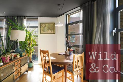 2 bedroom flat for sale, Roman Apartments, Silesia Buildings, Hackney