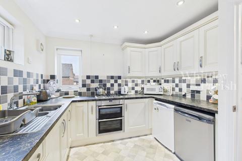 undefined, St Mary's Court, Diss