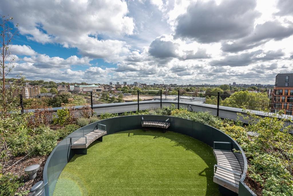 Communal Roof Terrace