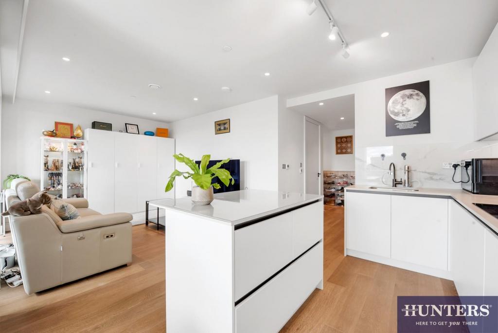 Kitchen Reverse