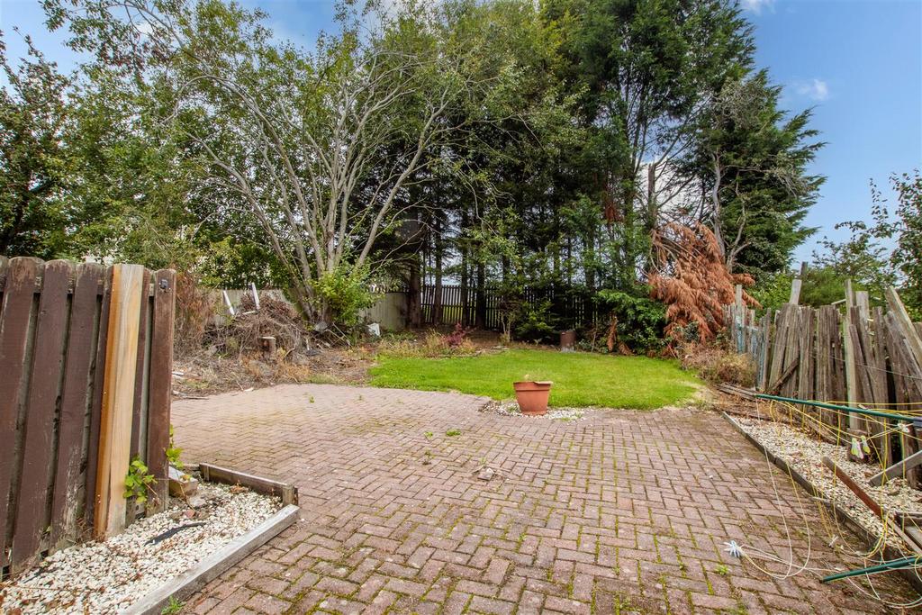 Rear.garden.2.jpg