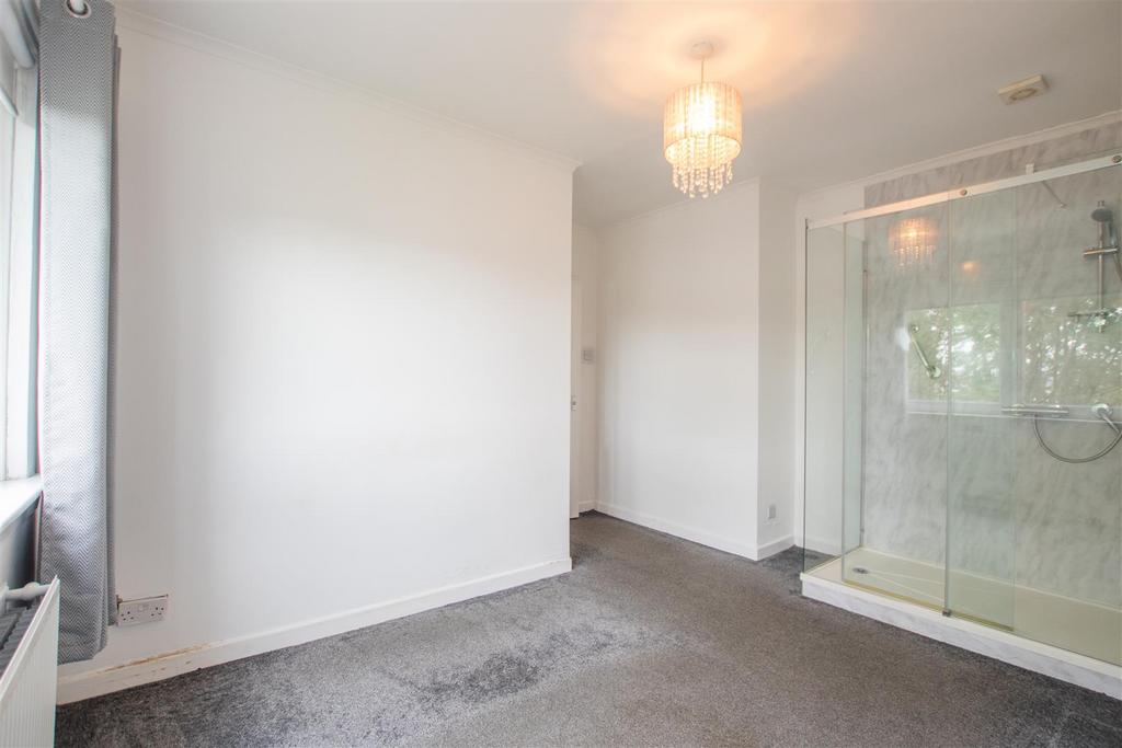 Bedroom.one-2.jpg