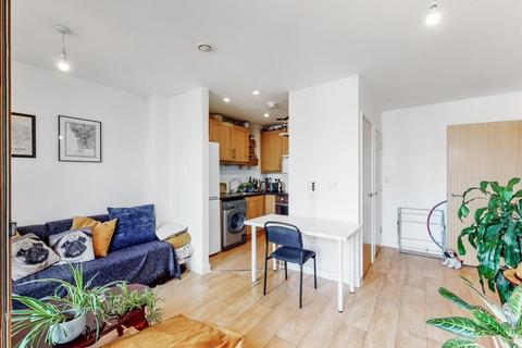 1 bedroom flat for sale, Harrow Road, College Park, London