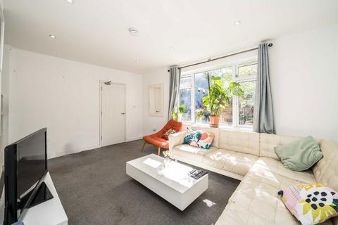 undefined, Sandmere Road, London SW4