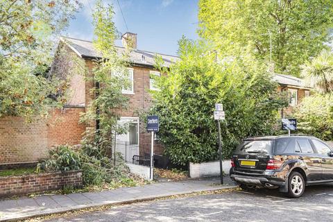 Sandmere Road, London SW4