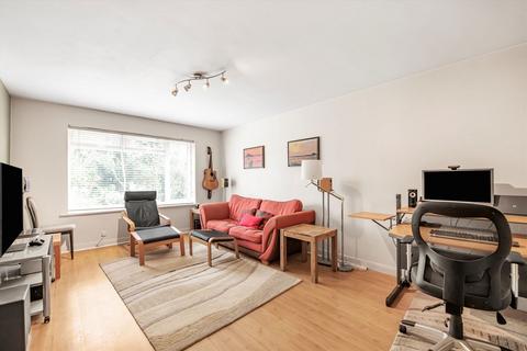 undefined, Strawberry Hill Road, Twickenham TW1