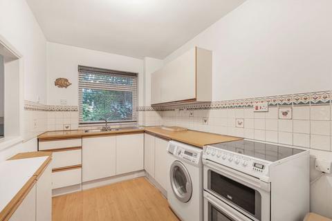 undefined, Strawberry Hill Road, Twickenham TW1