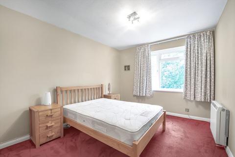 undefined, Strawberry Hill Road, Twickenham TW1