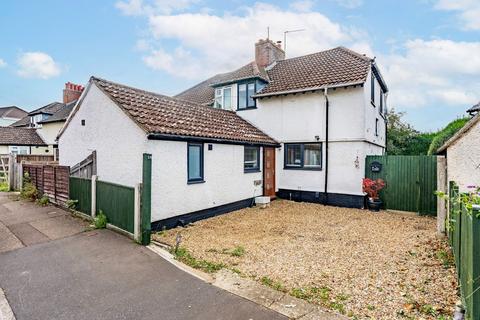 3 bedroom semi-detached house for sale - Primrose Crescent, Thorpe St Andrew