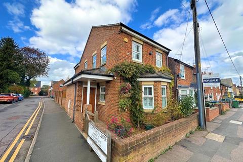 undefined, Weston Road, Aylesbury HP22
