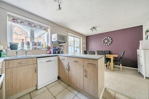 3 bedroom detached house for sale, Llwyn Perthi, Arddleen, Llanymynech, Powys, SY22