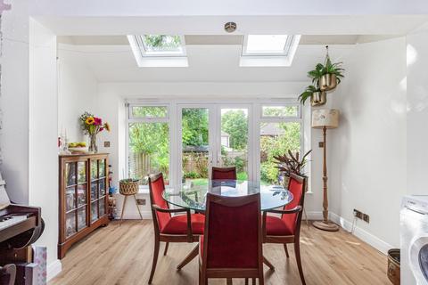 3 bedroom end of terrace house for sale, Swinburne Road Oxford OX4 4BG