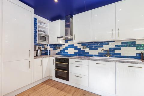 3 bedroom end of terrace house for sale, Swinburne Road Oxford OX4 4BG