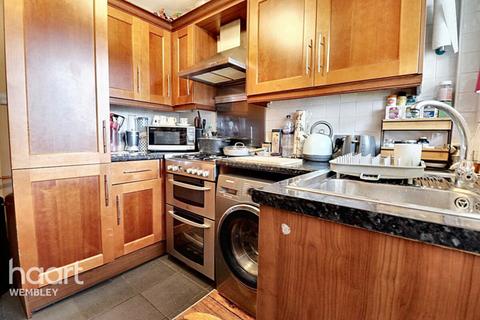 1 bedroom maisonette to rent, Reets Farm Close, London