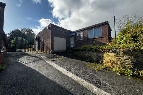 undefined, Morley Lane, Huddersfield HD3