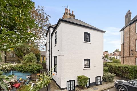 2 bedroom maisonette for sale, West Lodge, Ealing W3