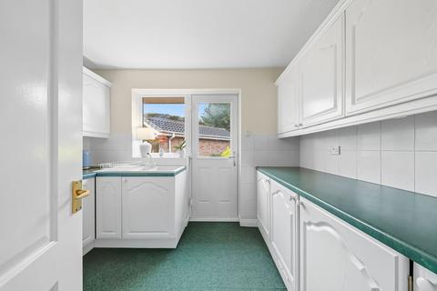 3 bedroom detached bungalow for sale, Kings Croft, Ossett WF5
