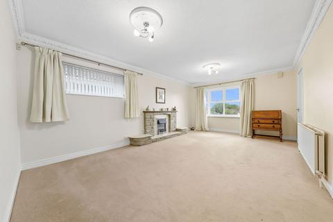 3 bedroom detached bungalow for sale, Kings Croft, Ossett WF5