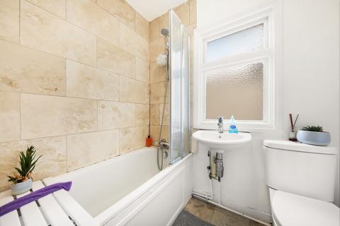 102 Canterbury Road, Croydon, CR0 3HA