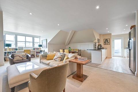Ormonde Court, Belsize Park, London, NW3
