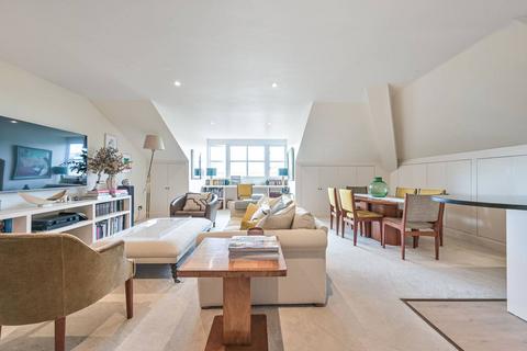 2 bedroom flat for sale, Ormonde Court, Belsize Park, London, NW3