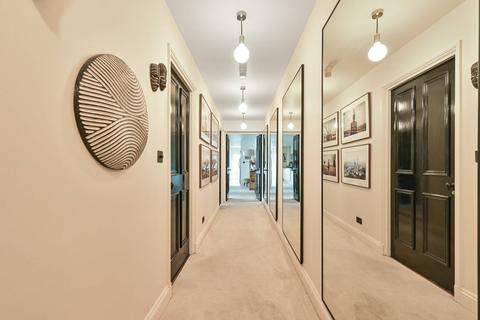Ormonde Court, Belsize Park, London, NW3