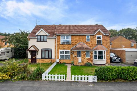 183 Brambleside, Kettering, NN16 9UQ