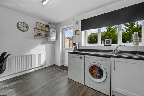 183 Brambleside, Kettering, NN16 9UQ