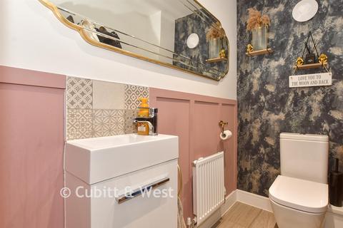 3 bedroom semi-detached house for sale, Butlers Way, East Grinstead RH19