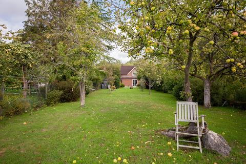 3 bedroom semi-detached house for sale, Ockley Road, Forest Green, RH5