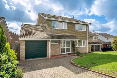 undefined, Lordsfield Gardens, Overton, Basingstoke, RG25 3EW