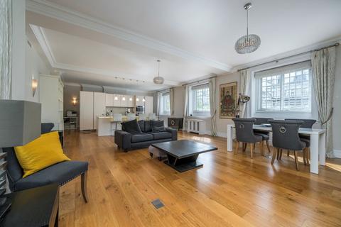 Kingsway, London WC2B