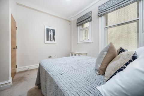 Flat 3, 42 Kingsway, London, WC2B 6EY