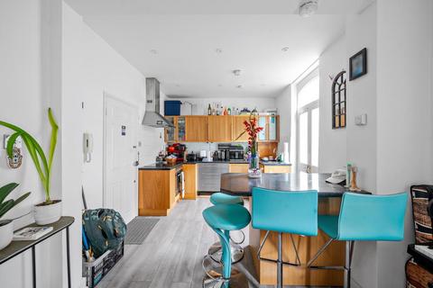1 bedroom maisonette for sale, Canfield Place,  Finchley Road,  London,  NW6