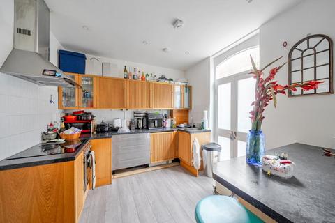1 bedroom maisonette for sale, Canfield Place,  Finchley Road,  London,  NW6